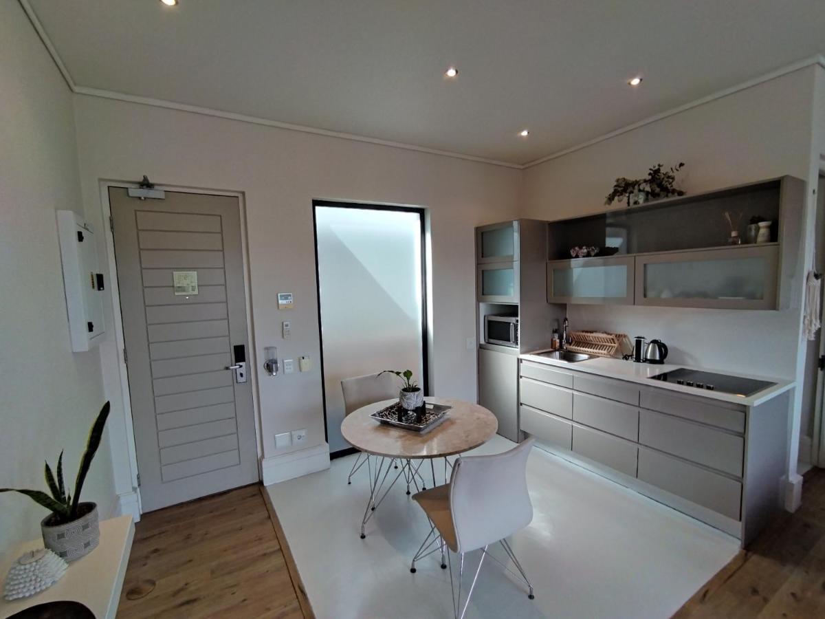 210 Gallery Luxury Studio Apartment Knysna Exteriér fotografie